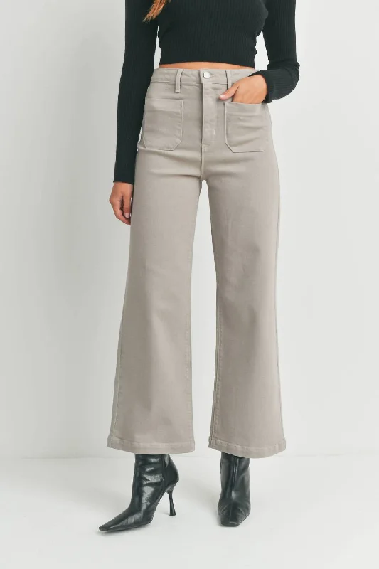 Patch Pocket Wide Leg Jeans In Moonstone