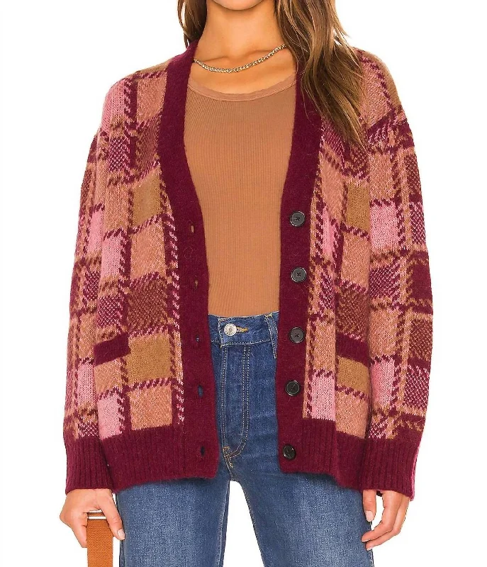 ribbed women cardigan with a classic texture90S Oversized Cardigan In Mulberry Plaid