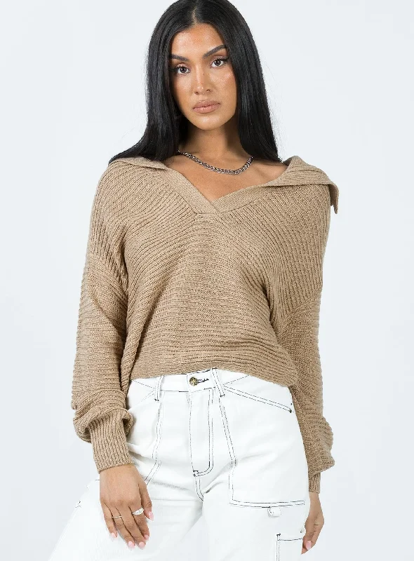 Tie - Front Women's Lambswool Sweaters in Pastel HuesBrihni Oversized Knit Sweater Beige