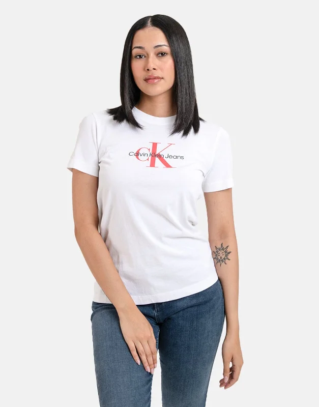 Plus Size Women T Shirt for a Comfortable and Flattering FitCalvin Klein Archival Monologo Regular White T-Shirt