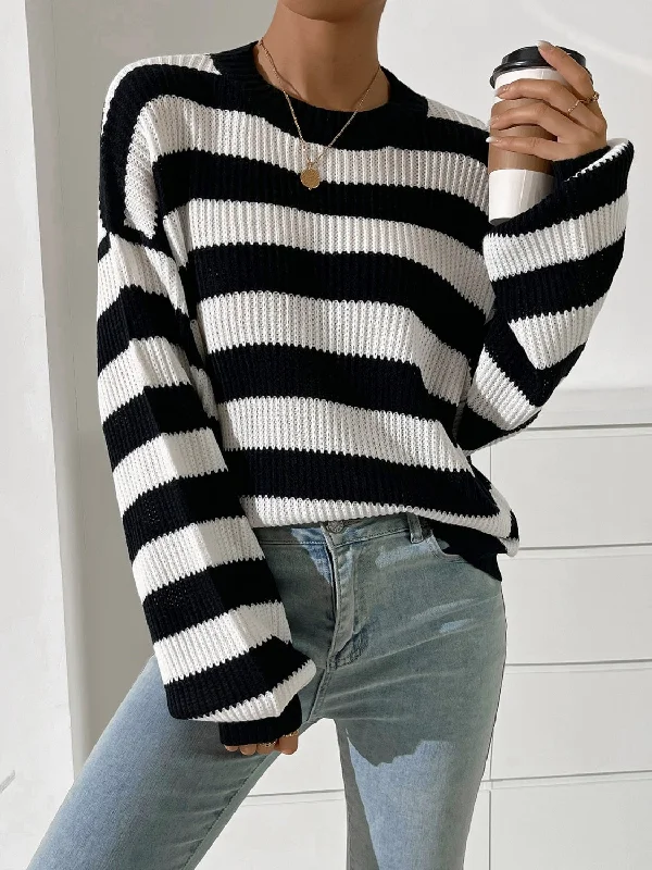 Short Sleeve Women's Cotton Blend Sweaters in Pastel ColorsHoney Striped Round Neck Long Sleeve Sweater