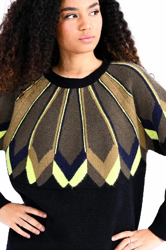 Cropped Women's Angora Blend Sweaters for a Trendy LookLili Sidonio Black Sweater With Raglan Armhole.