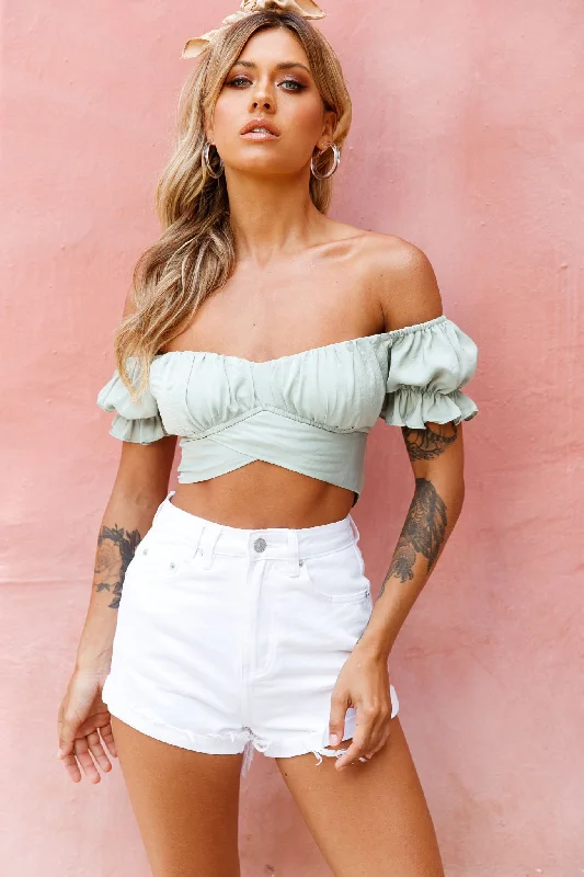 Ruffled Women Dress with Multiple Layers for a Playful and Girly StyleLinka Off-Shoulder Tie-Back Crop Top Pistachio