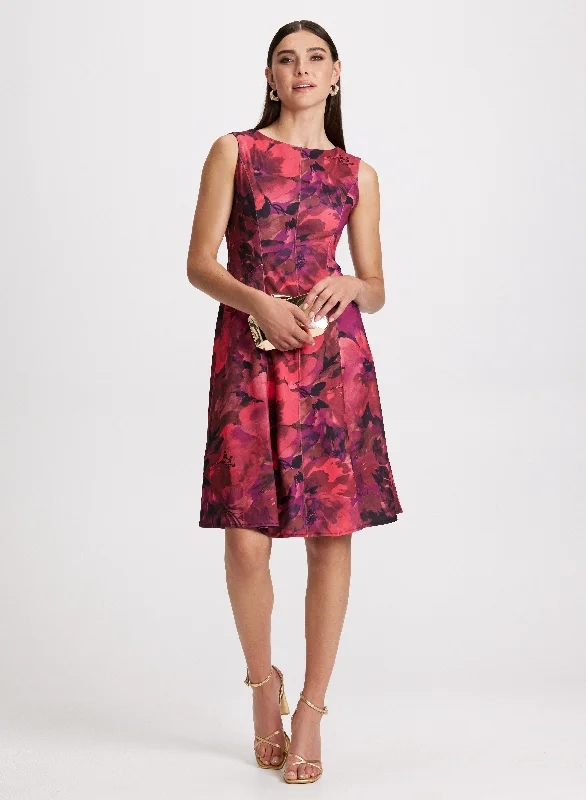 Strapless Women Dress with a Built - in Bra for Comfort and SupportFloral Print Neoprene Dress