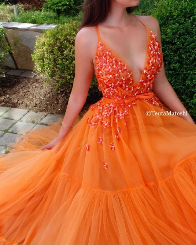 Mermaid - Style Women Dress with a Fitted Silhouette for Special OccasionsL'orange Blossoming Cups Gown