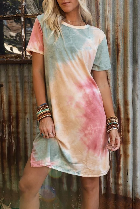 Ruffled Women Dress with Multiple Layers for a Playful and Girly StyleTie-Dye Split Hem T-Shirt Dress