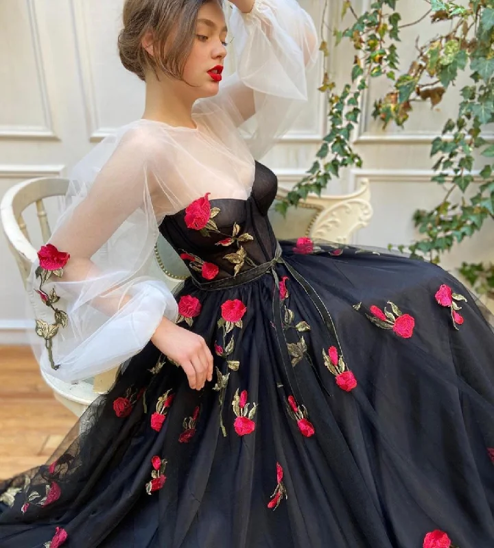 Ball Gown Women Dress with a Full Skirt for a Princess - like LookPretty Roses Gown