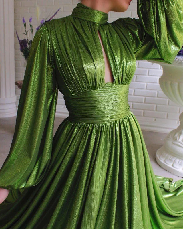 Backless Women Dress for a Sexy and Alluring Look at Evening EventsShiny Olivine Gown