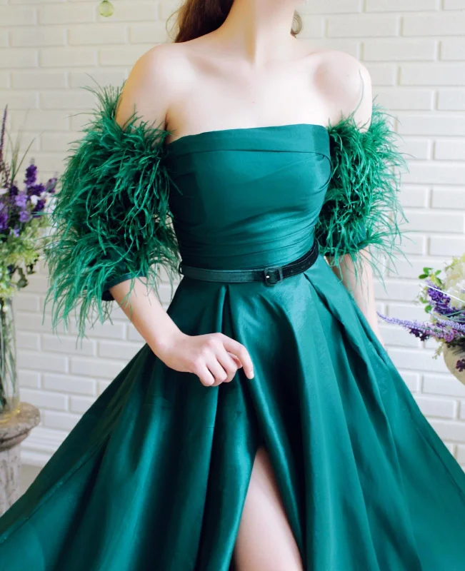 Sleeveless Women Dress in Bright Colors for Summer PartiesTeal Feathered Gown