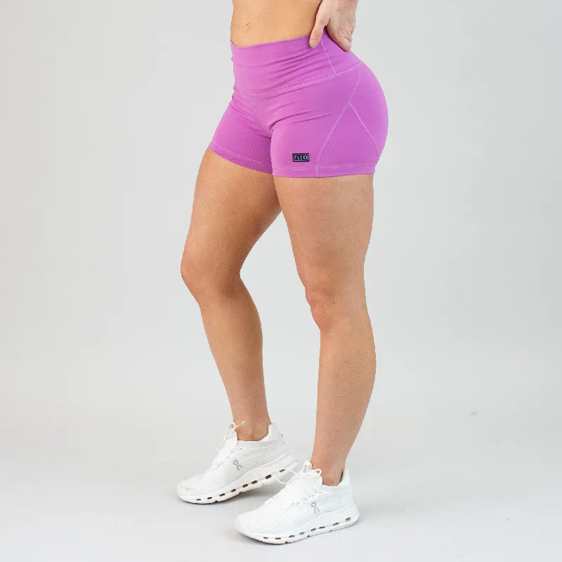 High - Waisted Women Shorts for a Retro and Flattering LookApex Contour Short 3.25" - Mid Rise