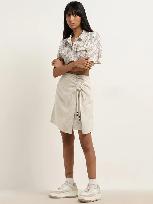 Twill Women Shorts with a Smooth Texture and DurabilityNuon Beige Cut-Out Detailed Blended Linen High-Rise Skirt